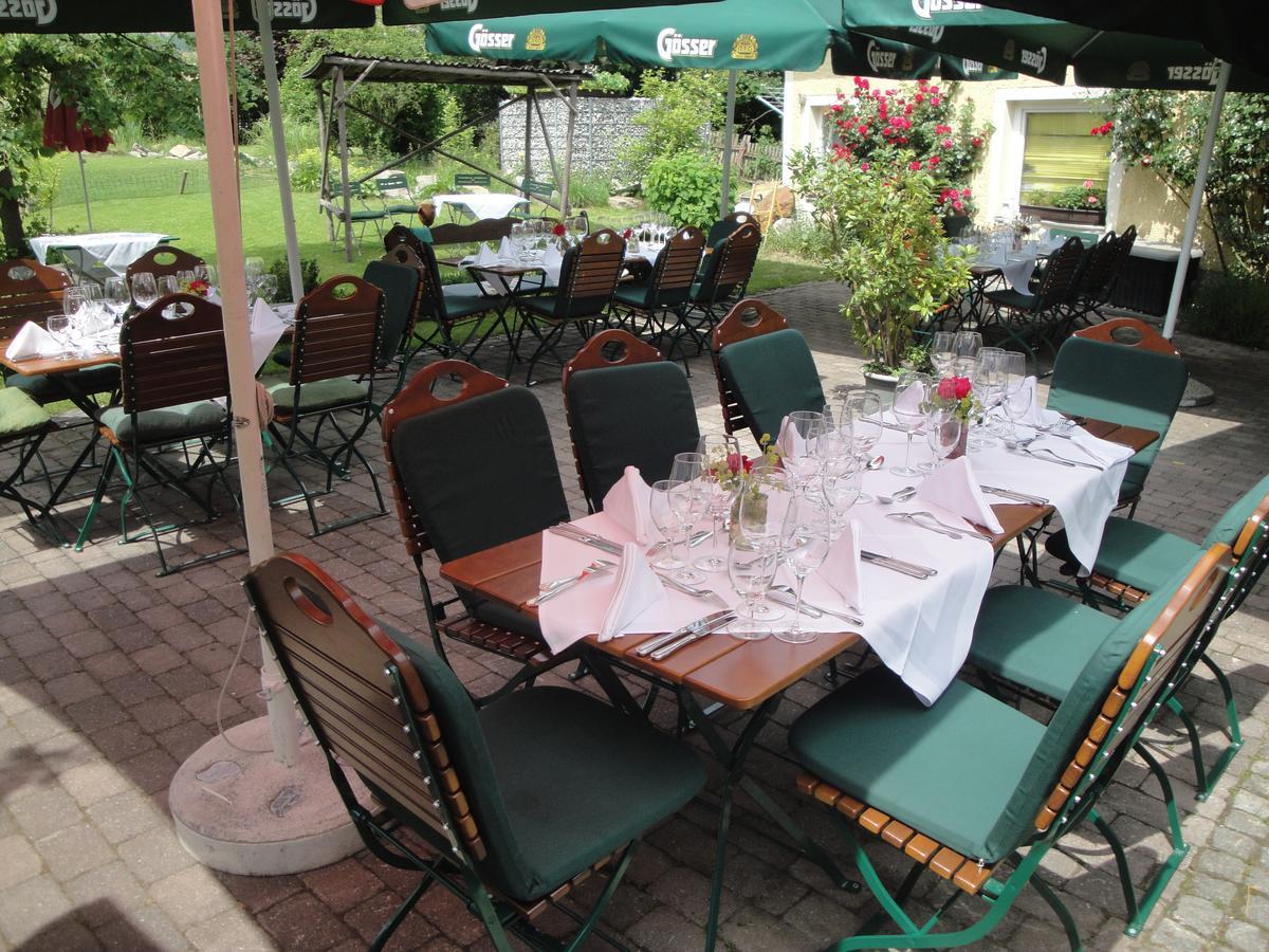 Landhotel Restaurant Hubinger Thorl Exterior photo